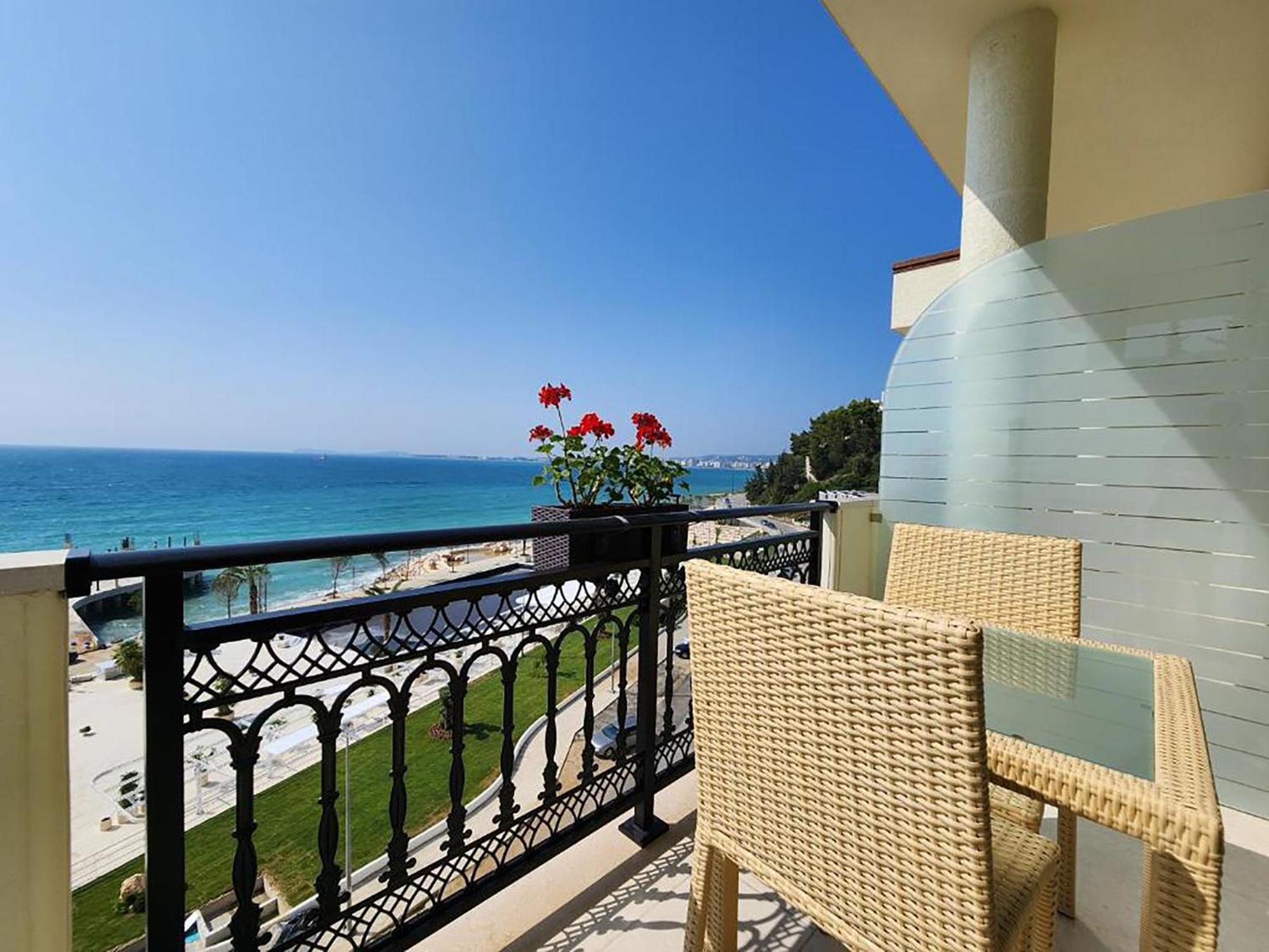 Hotel Gold Vlorë Exterior foto